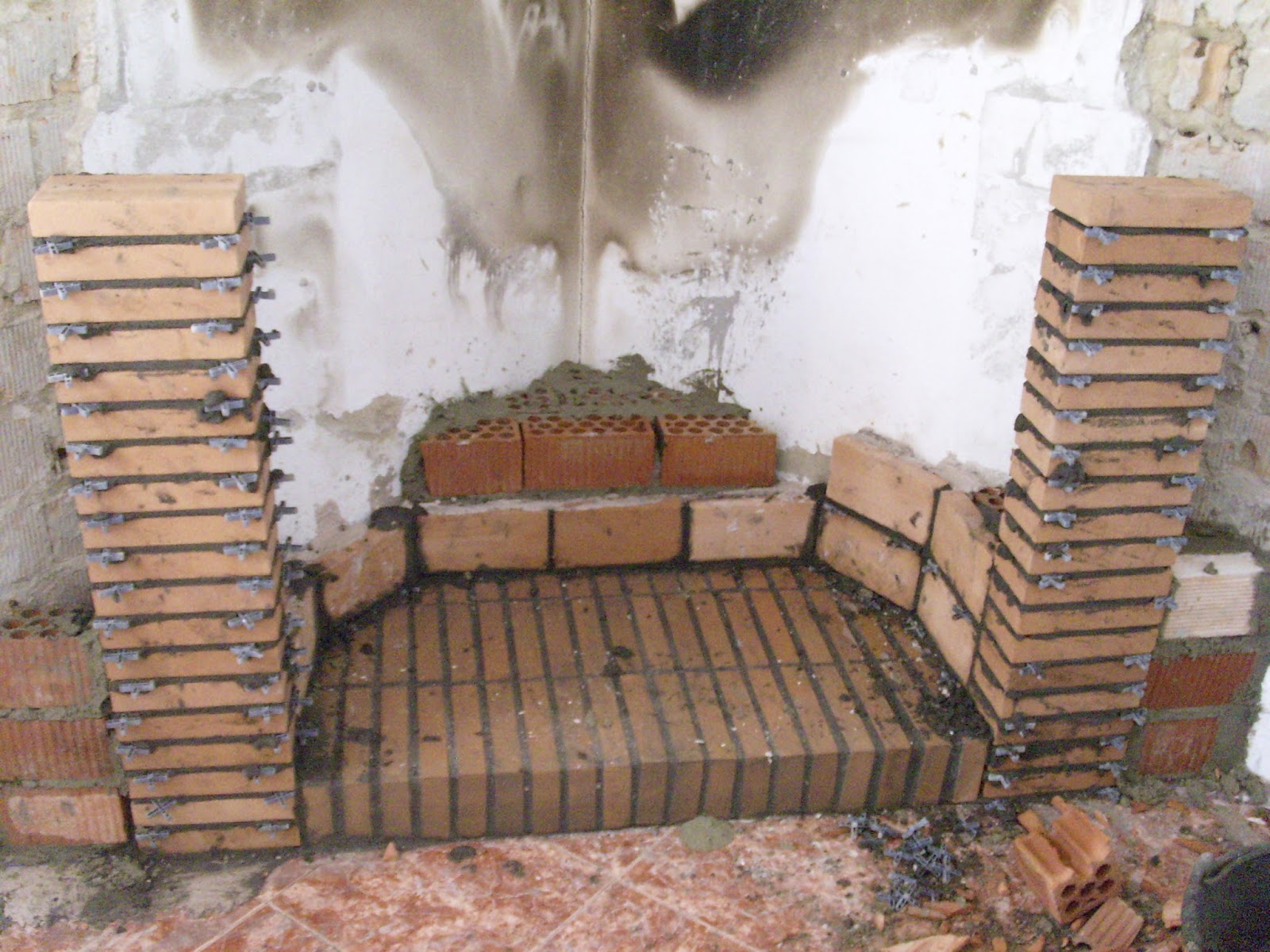 Construcción tradicional geométrica: COMO CONSTRUIR UNA CHIMENEA DE