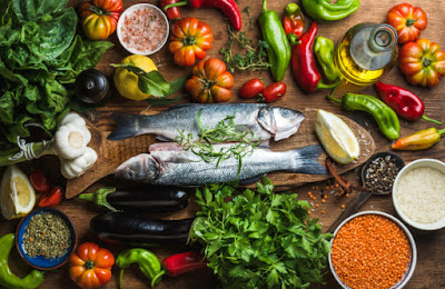 @InstaMag - A #MediterraneanDiet can improve your cognitive function, reduce chances of #Alzheimer and improve heart conditions, shows a new study. want-better-memory-eat-mediterranean-diet
