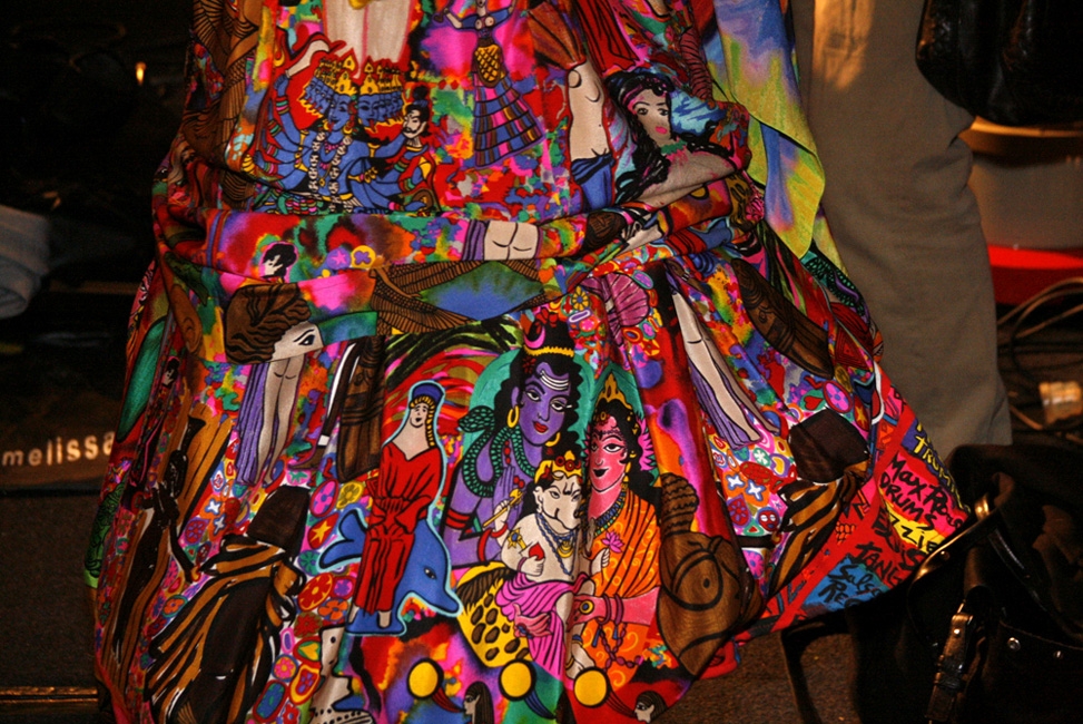 Prism of Threads : ⦉⦚⦊⦉⦚⦊⦉⦚⦊ The Art of the Scarf