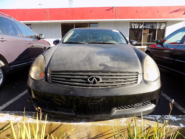 Oxidized Infiniti G35 before complete paint job at Almost Everything Auto Body.