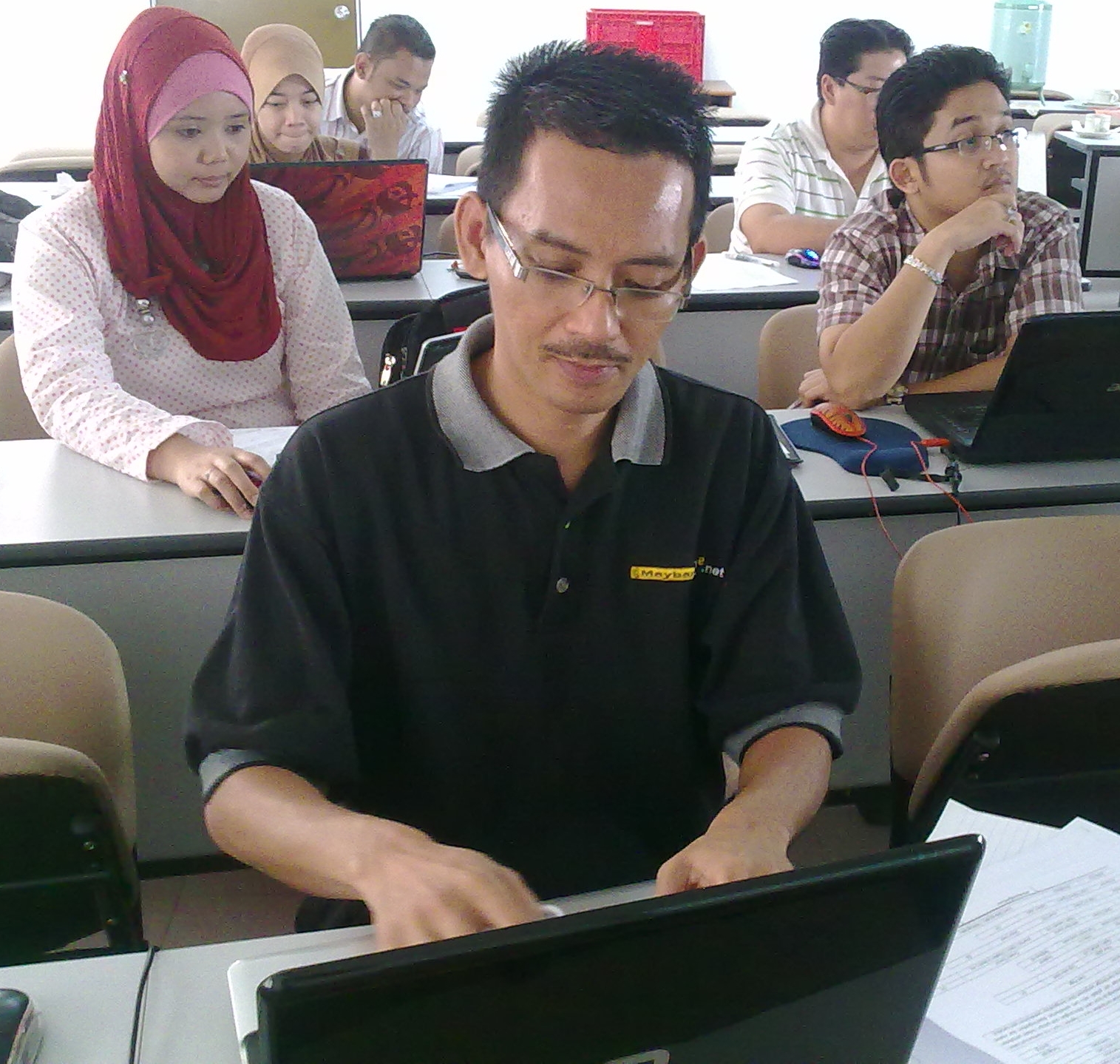 Format literature review image