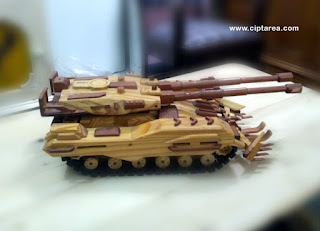 Wooden Miniature Military Tank EFGF M61A5