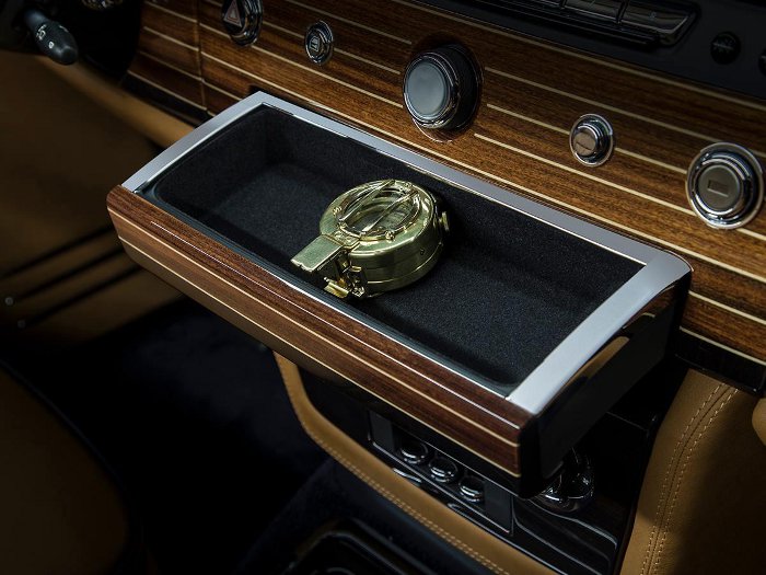 Rolls-Royce Nautica compass