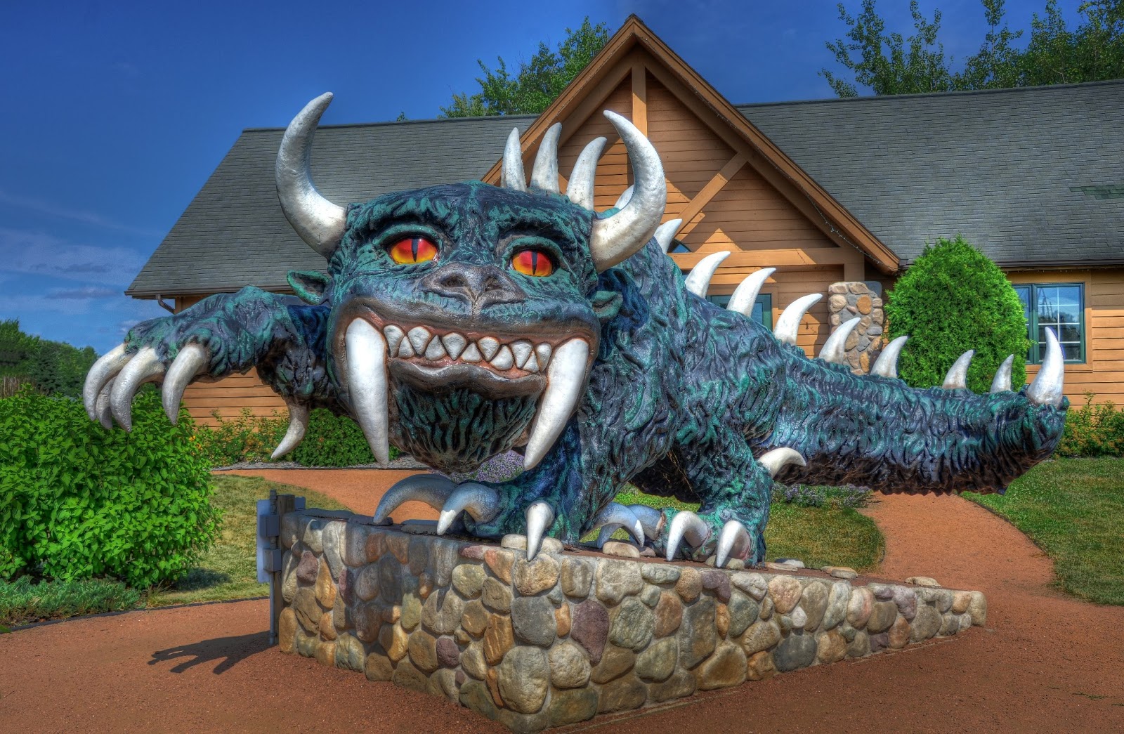 Nikon Sniper Rhinelander's Hodag
