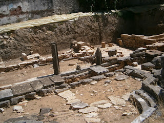 το θέατρο της αρχαίας Αμβρακίας