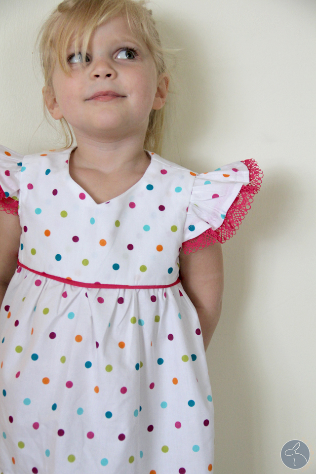 KCWC - Day 2, Polka Dots & Mismatched Buttons - The Sewing Rabbit