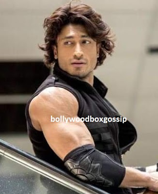 Vidyut Jamval Age, Wiki, Biography, Height, Weight, Movies, Wife, Birthday and More