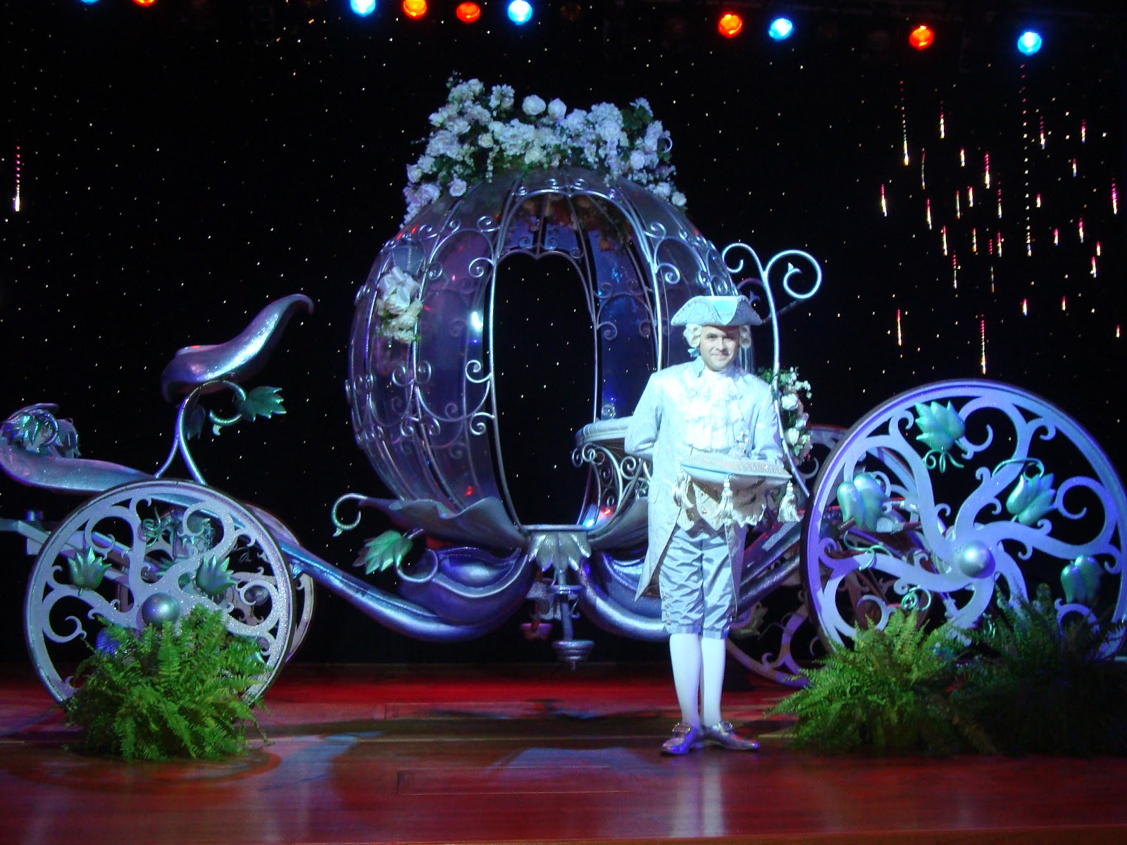 So Disney! Wedding: Cinderella's Carriage