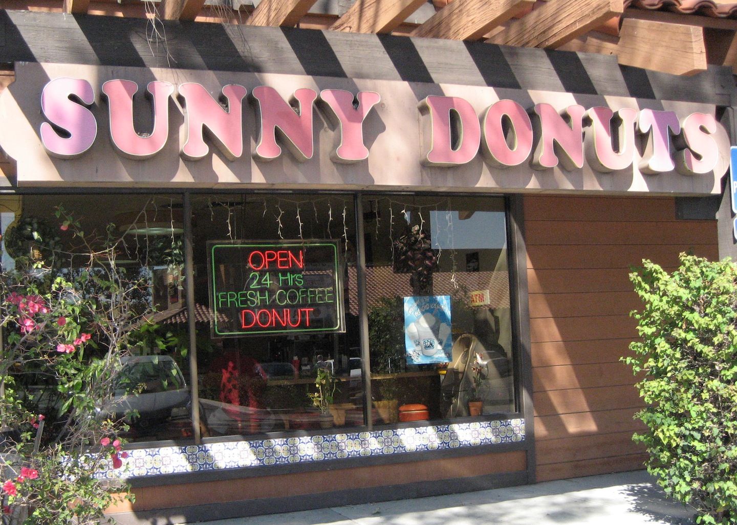 San Diego Donuts Sunny Donuts, Kearny Mesa