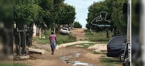 Retirada de uma pedra do meio da rua São Cristóvão, bairro Santa Cecília em Patos-PB