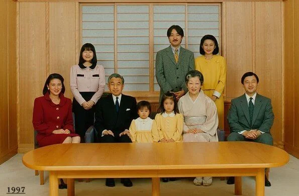 Emperor Naruhito, Empress Masako, Princess Aiko, Princess Mako, Princess Kako, Prince Akishino, Crown Princess Kiko, Former Emperor and Empress