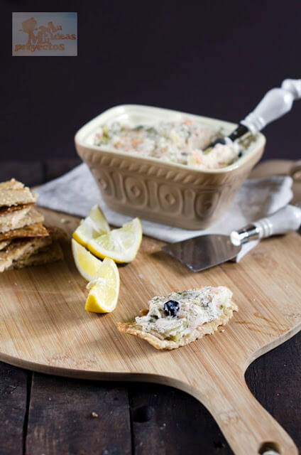 Pate-patata-ahumado-sobre-tosta-sesamo2