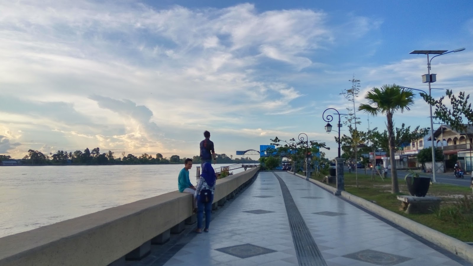 TRIP TO TANJUNG SELOR NORTH BORNEO war's