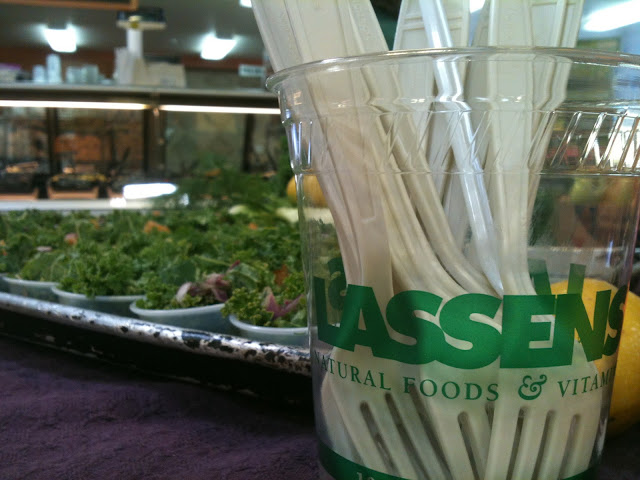 lassensloves.com, Lassen's Tangerine+Kale+Salad