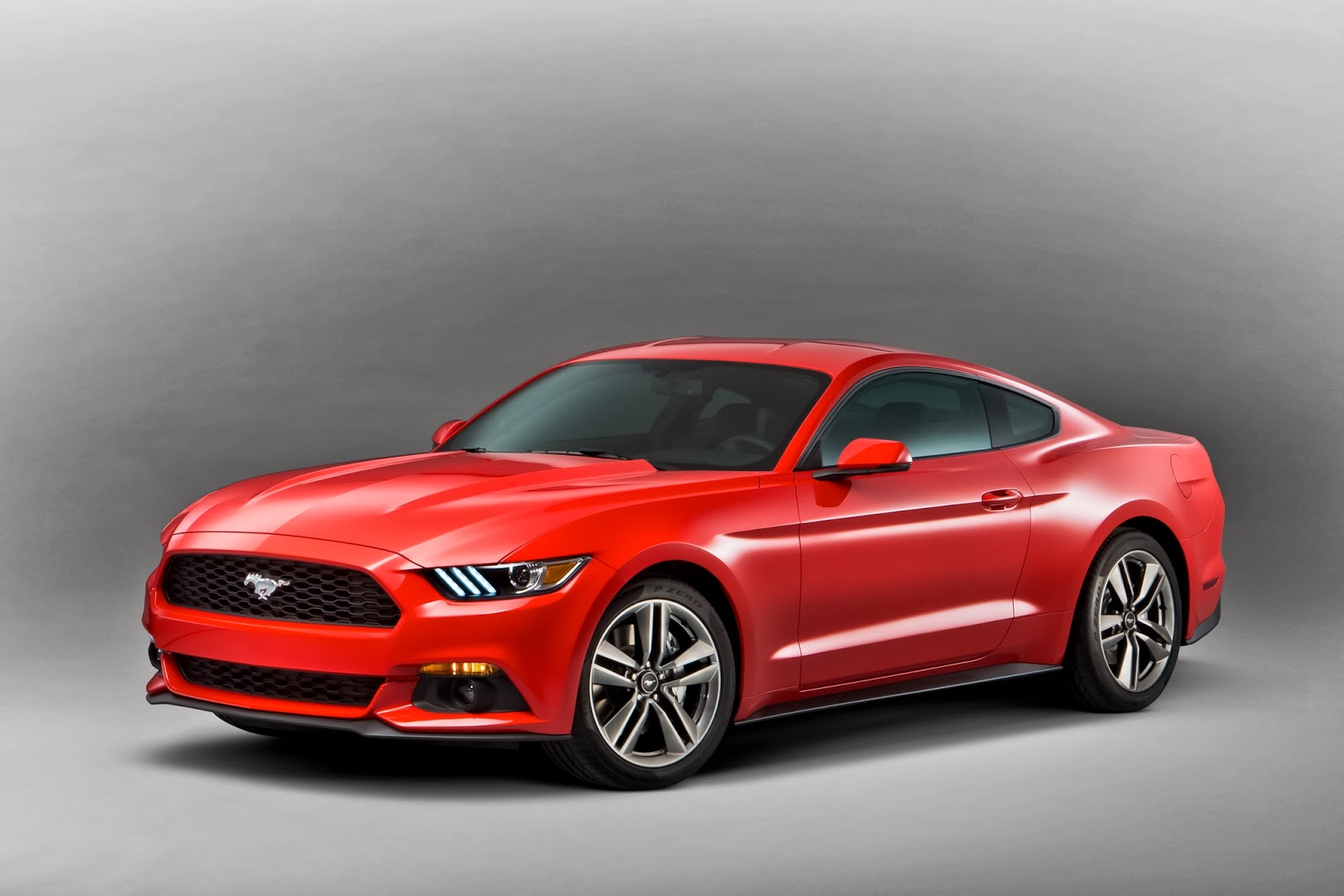 Ford Mustang 2015 model