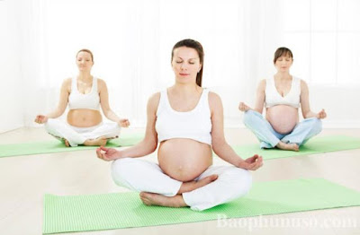 tập yoga cho phụ nữ có thai tại nhà
