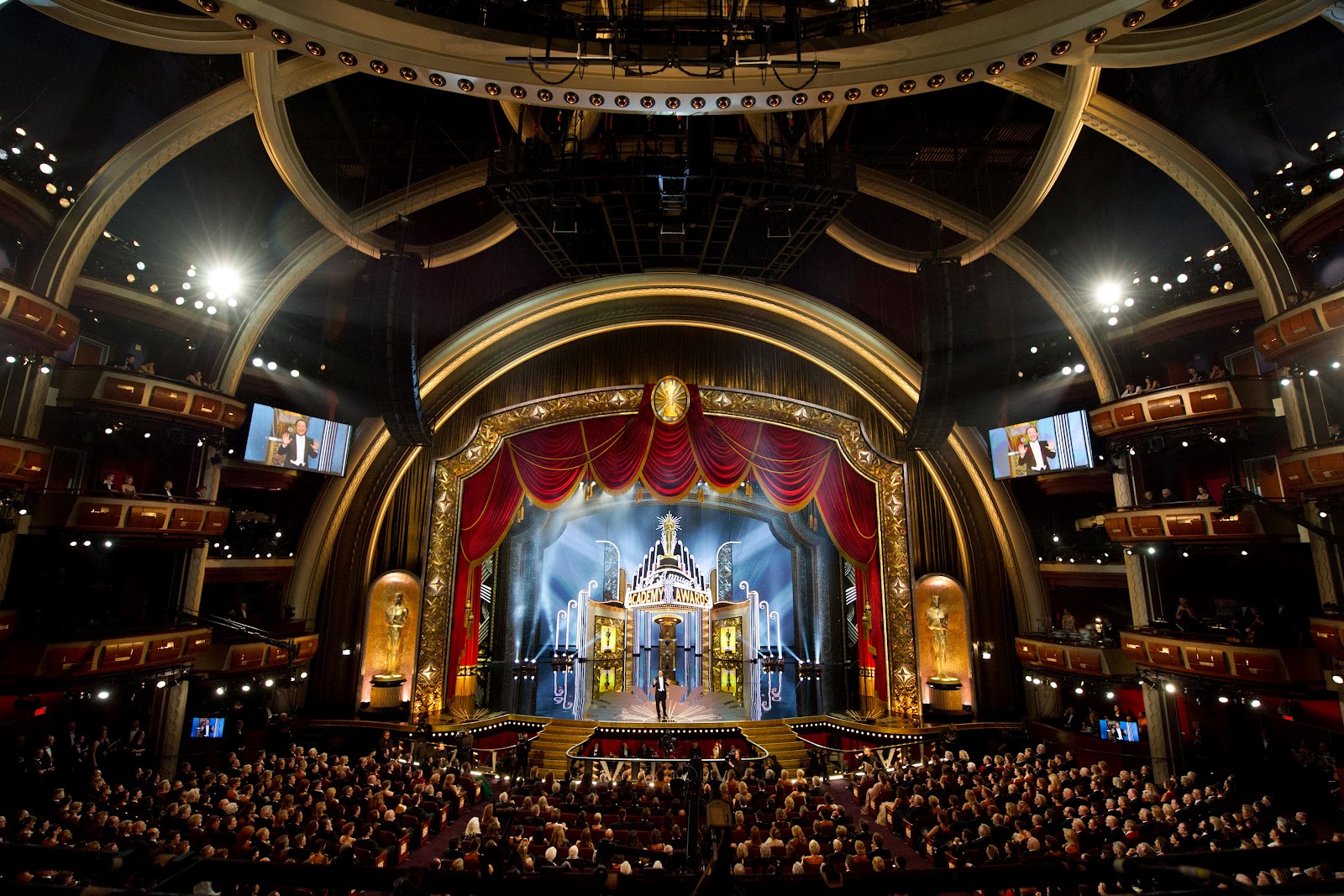84th_Academy_Awards_stage.jpg