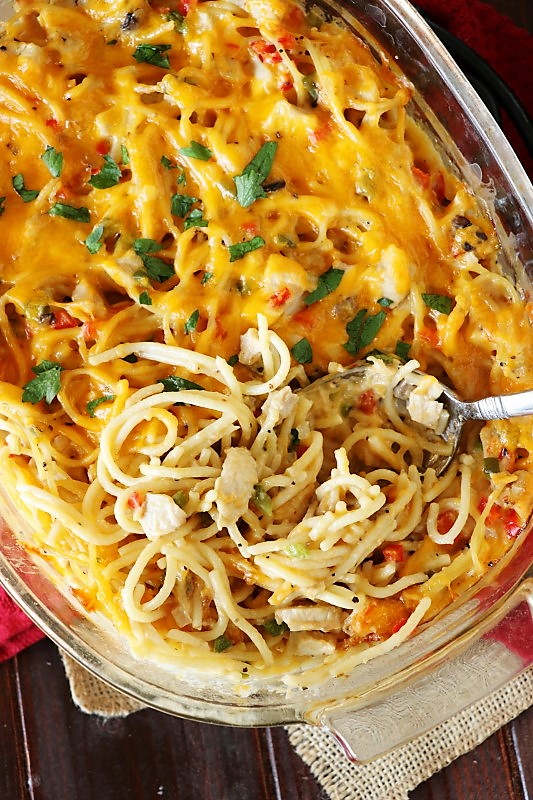 Turketti {aka: Leftover Turkey Spaghetti Casserole} | The Kitchen is My ...