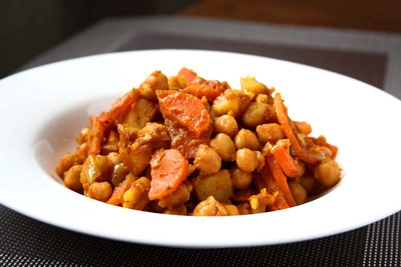 нут с луком