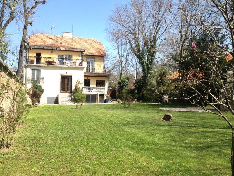 Belgrade, Senjak 260sqm/1000sqm land for sale