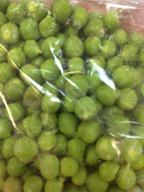 Image of a bag of organic, fresh peas.