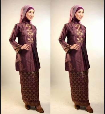 Model baju kurung terbaru berupa stelan Model baju kurung terbaru berupa stelan