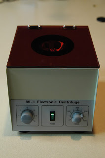 Electronic centrifuge