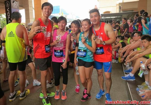 adidas Malaysia, King Of The Road 2013, marathon, adidas run medal, Run, runners with medals, medal, race, sunway pyramid, adidas, kotr