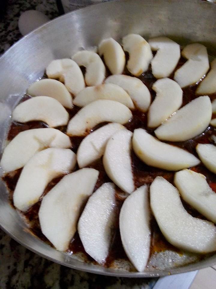 ARMUTLU PEKMEZLİ KEK TARİFİ