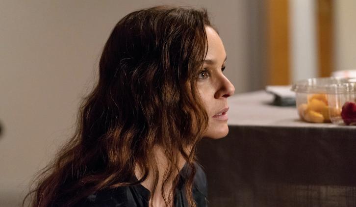 Colony - Episode 3.07 - A Clean, Well-Lighted Place - Promo, Sneak Peek, Promotional Photos + Synopsis 