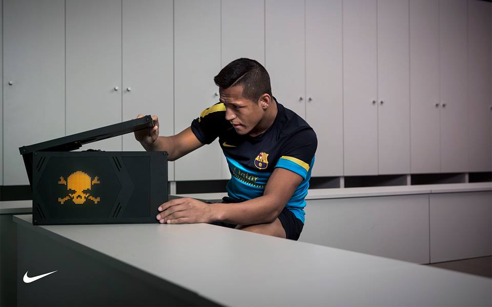 crampon hypervenom enfant