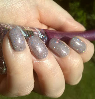 Leighton Denny Have it Your Grey with Bourjois Rainbow Apparition