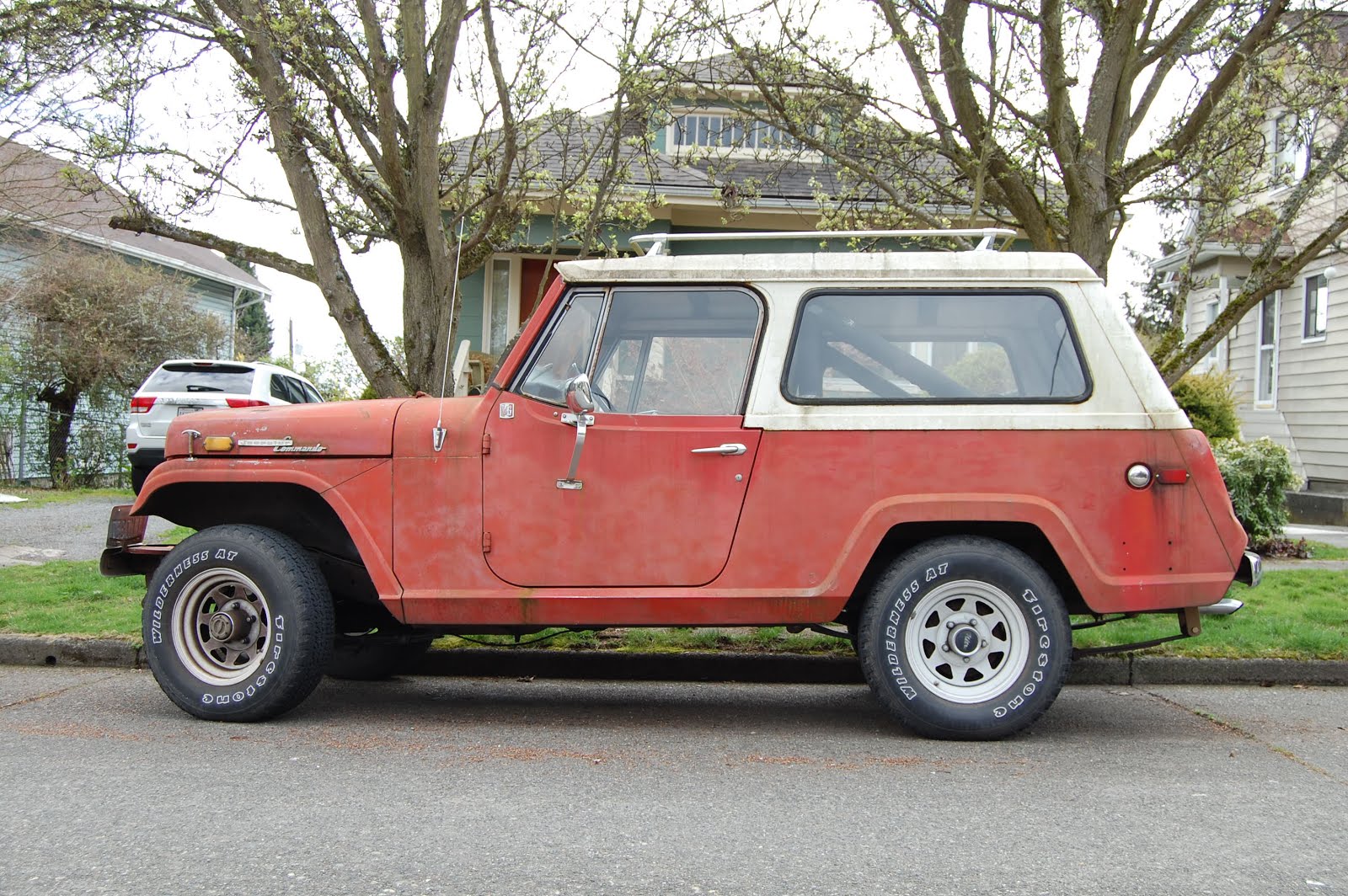 Seattle's Old Cars: 1970 Jeepster Commando