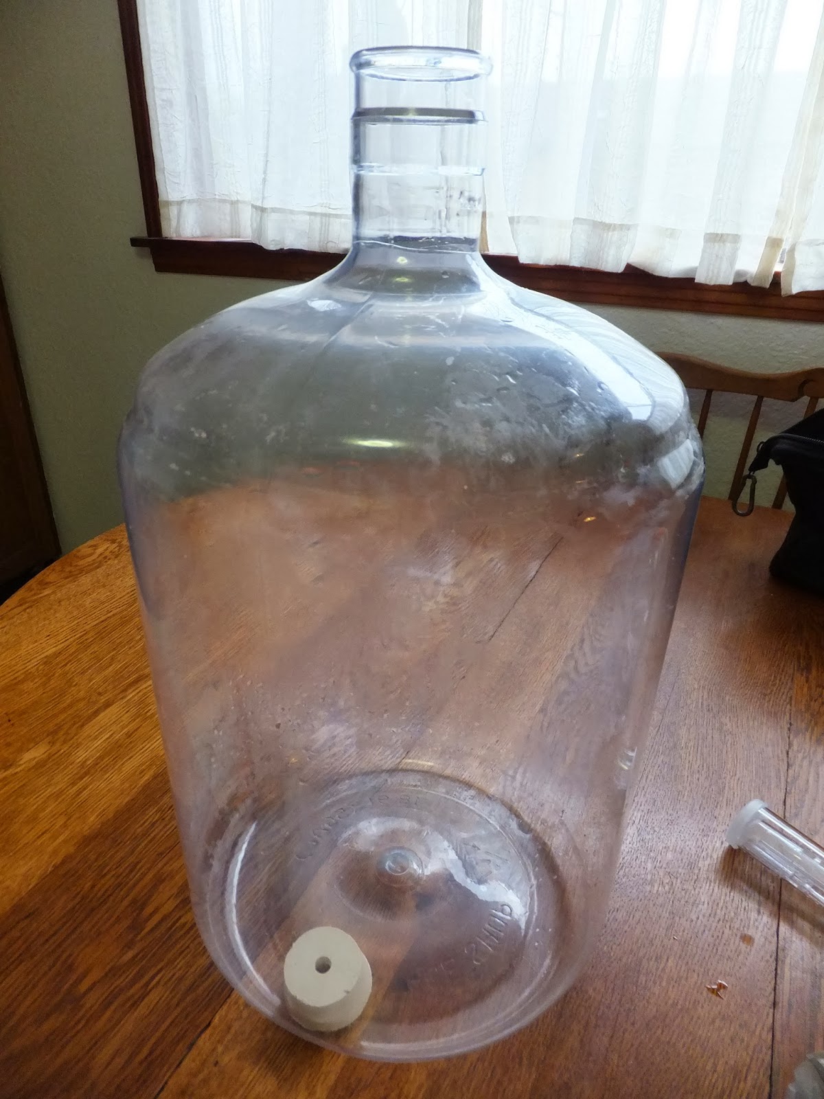 Kott in the Garden HELP! The Cork's Stuck INSIDE The Bottle!!!!