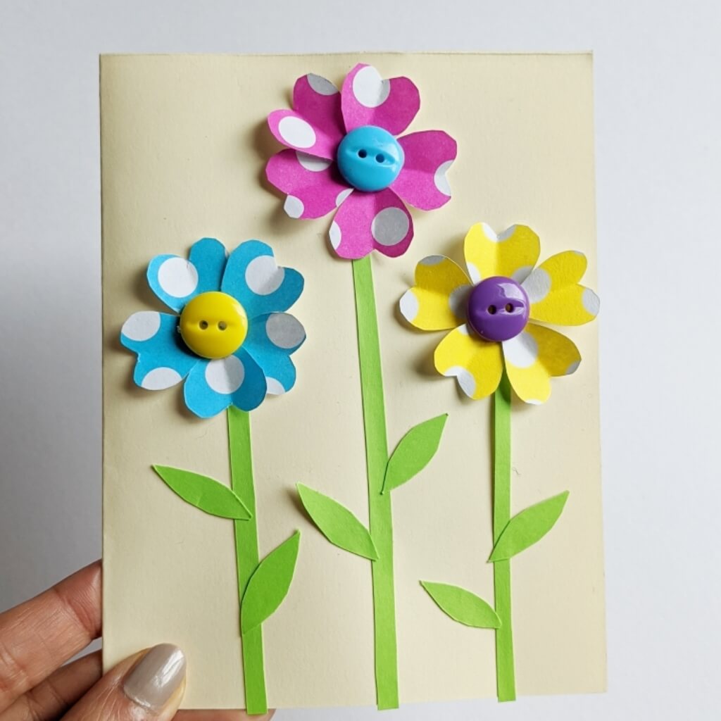 Simple handmade card for moms, grandmoms and teachers.