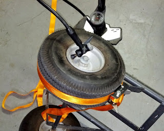 Inflate a tubeless tire
