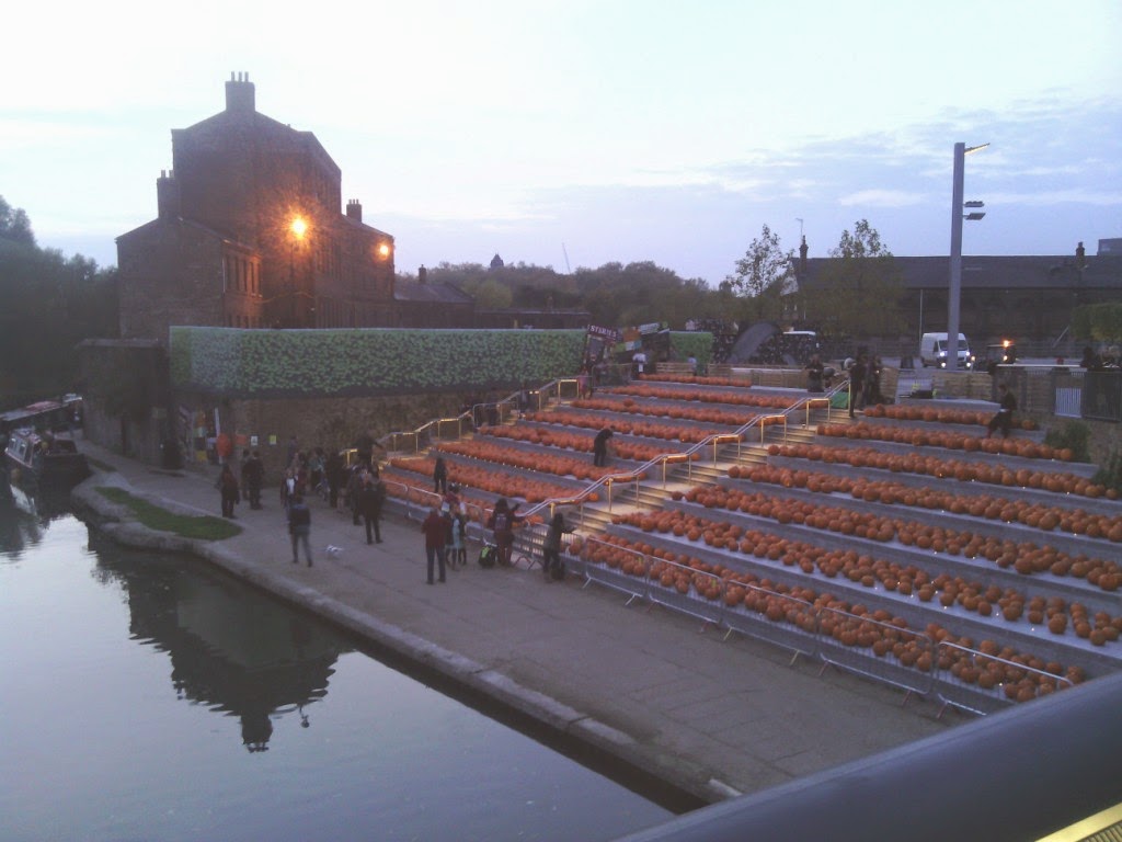 Pumpkins at KX - 3,000 of them for Halloween 2014!