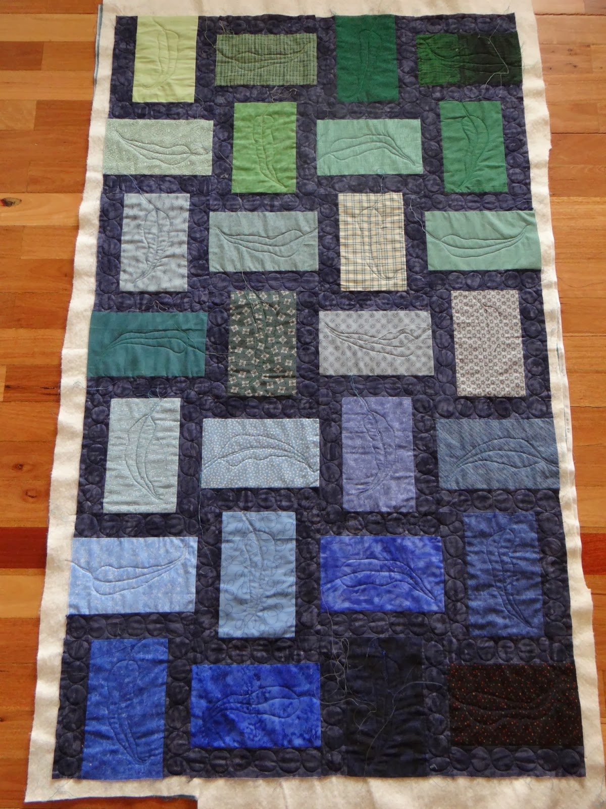Springwood Winmalee Bushfire Quilt Appeal: Simple Rotating 10