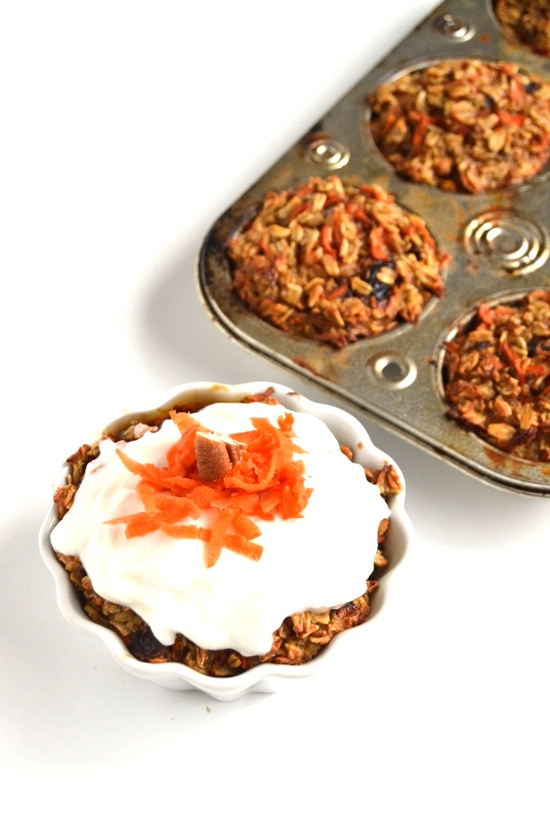 If you are a carrot cake lover, try these Carrot Cake Baked Oatmeal Cups with healthy cream cheese frosting for a healthy and satisfying breakfast! www.nutritionistreviews.com