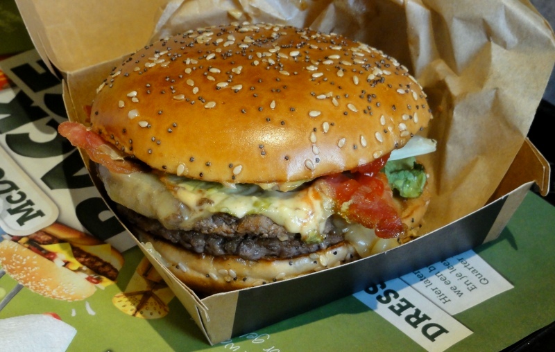 McDonalds maestro burger angus beef double patty