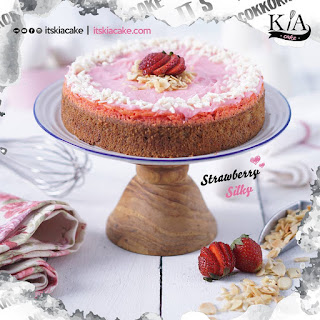 its-kia-cake-strawberry-silky