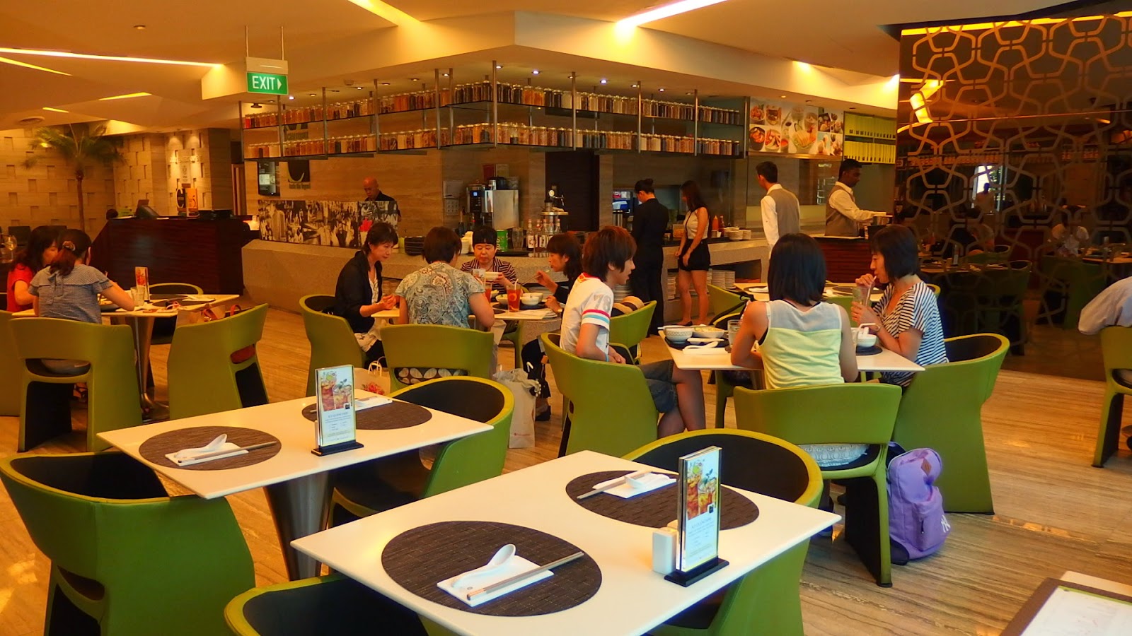 SuMMeR LoVes To Eat! Singapore Food Blog Chatterbox (333 Orchard Road