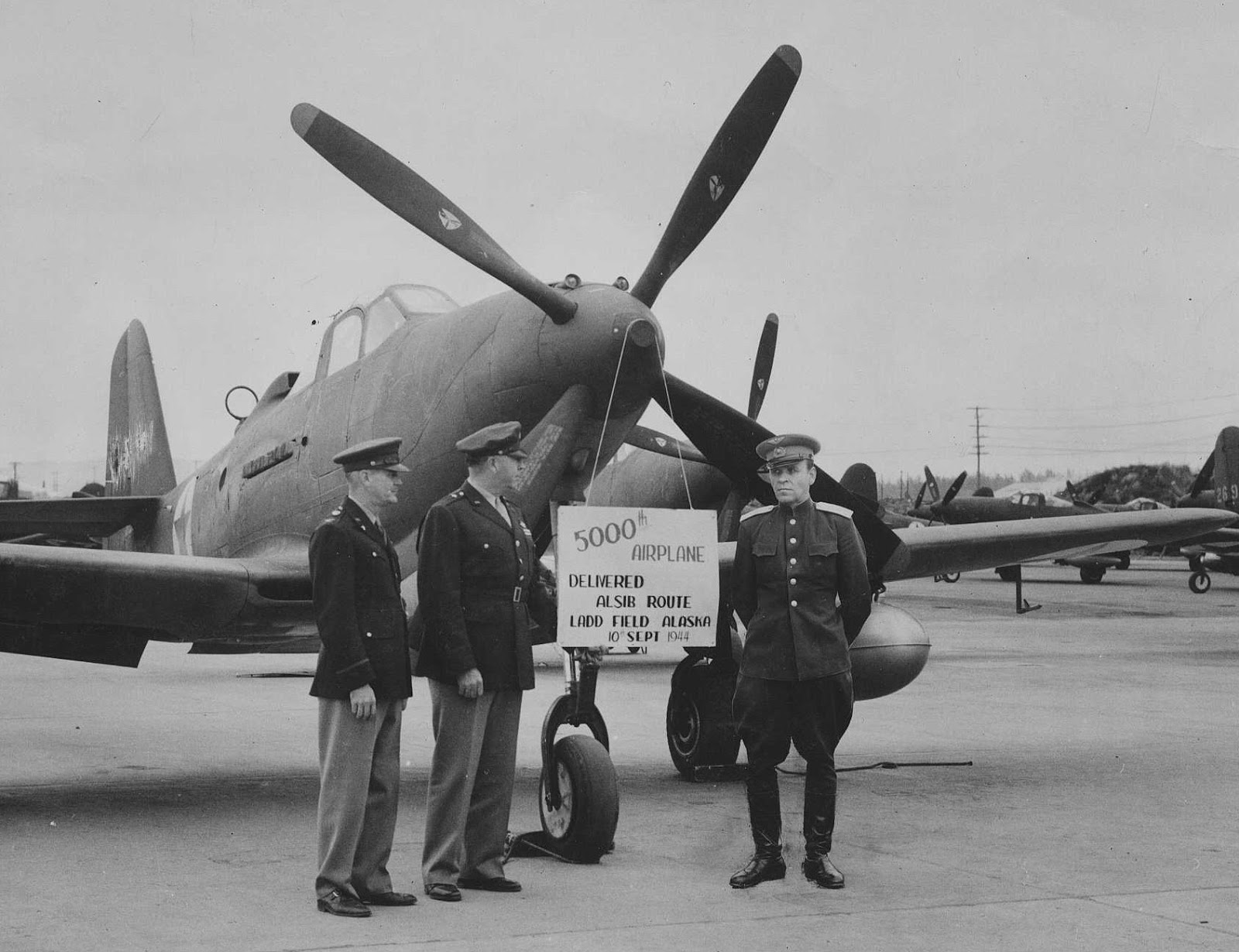 the-5000th-plane-transferred-from-the-united-states-to-russia-in-the-lend-lease-program.jpg