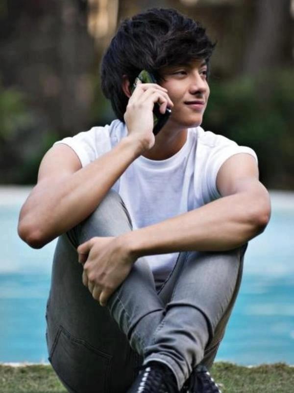 Juicy And Hottest Men Sizzling Hot Daniel Padilla 2013 50 Hot And Most Likeable Fb Post