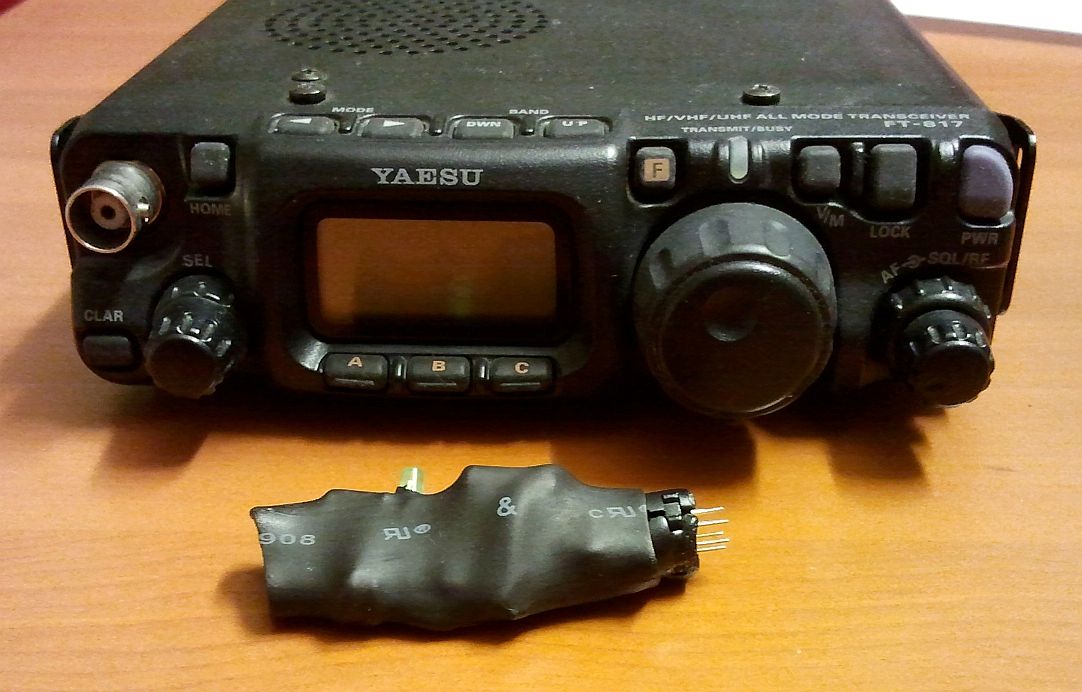 IK1ZYW Labs Bluetooth CAT interface for Yaesu 8x7