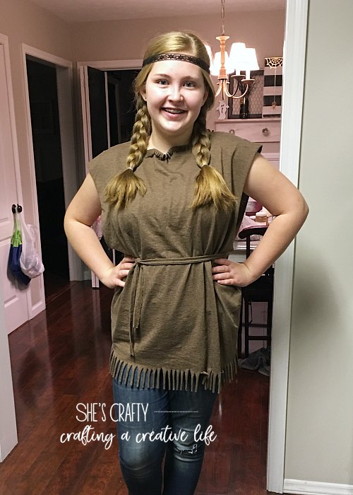how to make a pocahontas costume out of a t-shirt