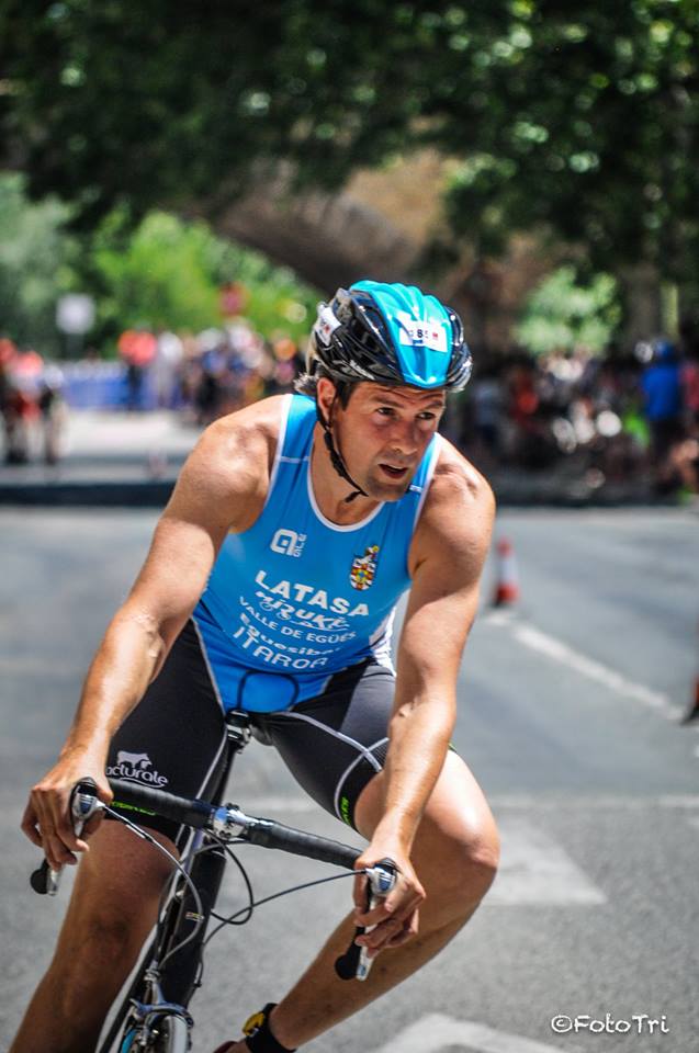 Club HIRUKI VALLE DE EGÜÉS TRIATLÓN David LATASA suma y sigue...