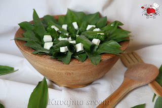 Sremuš salata sa kozijim sirom - Kuvajmo srcem