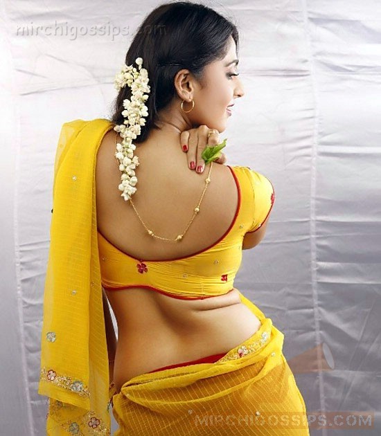 actress-anushka-hot-stills-05l%253Bl%253