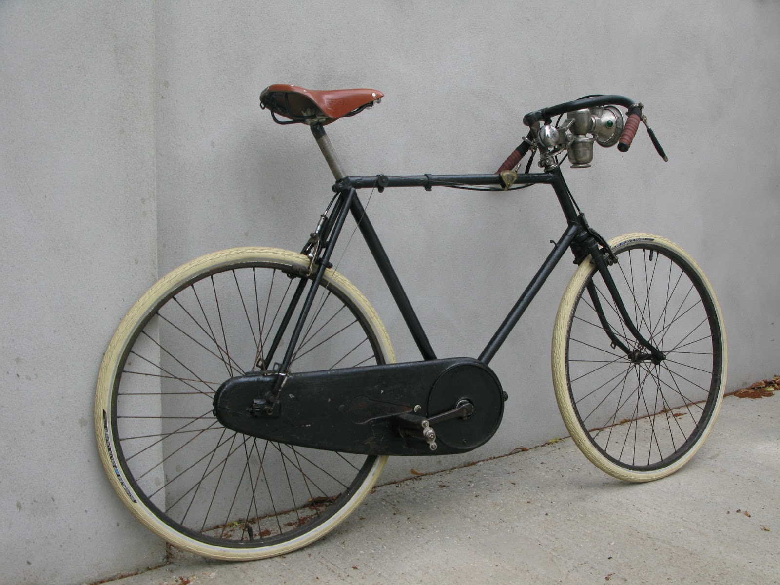 tubeless tyre for hero glamour